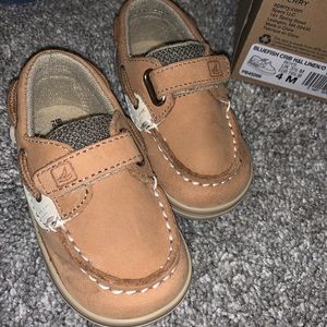 NWT Sperry Infant Crib Boatshoe Sz 4